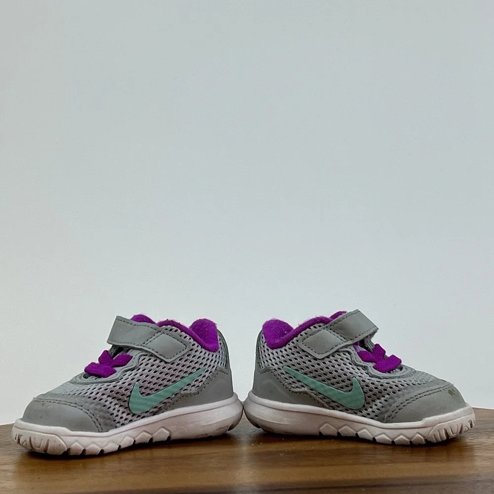 Baby Girls Nike Flex Experience 4 Gray Athletic Slip On Sneakers Shoes‎ Size 2 C